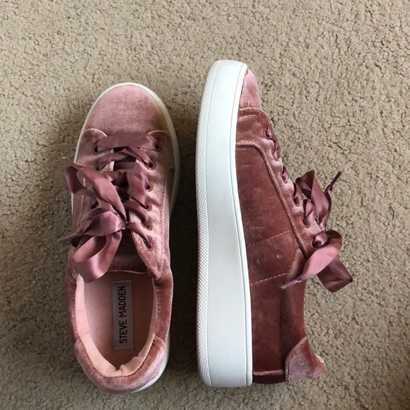 Steve Madden shoes - Picture 2 of 4